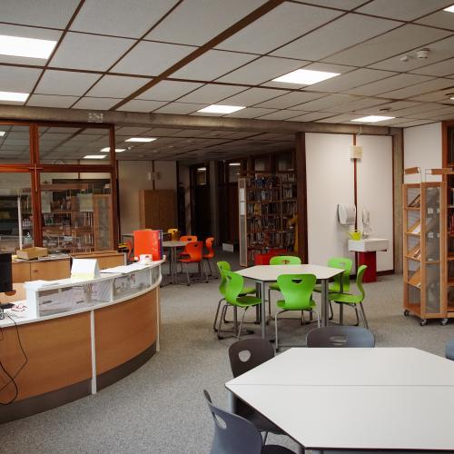 Blick in die Bibliothek 