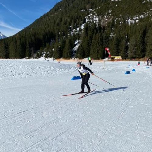 Schüler:innen bei den Tiroler Meisterschaften Langlauf