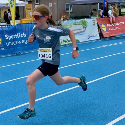 Schülerin beim Laufcup