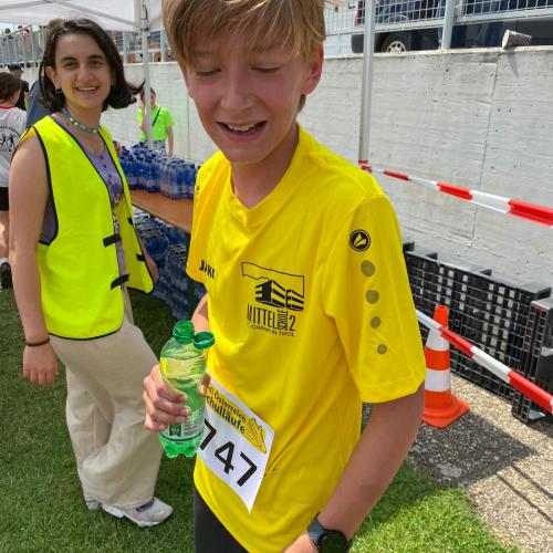Schüler:innen beim Laufcup