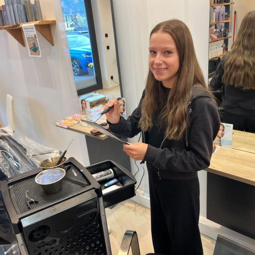 Schülerin bei den Berufspraktischen Tagen