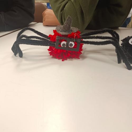 Gruselmonster aus Wolle