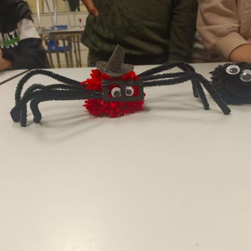 Gruselmonster aus Wolle