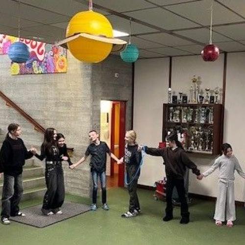 Buddys zu Besuch in der 1. Klasse