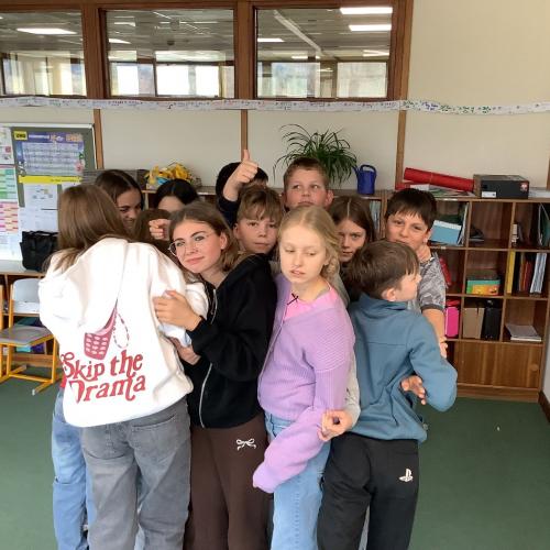 Schüler:innen im Fach Soziales Lernen