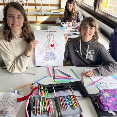 Schüler:innen bei der Buddy-Ausbildung