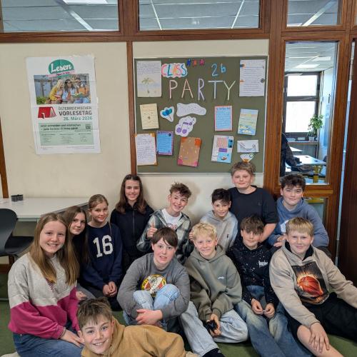Schüler:innen der 2b