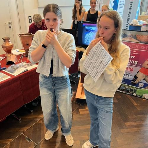 Schüler:innen beim Berufsfestival