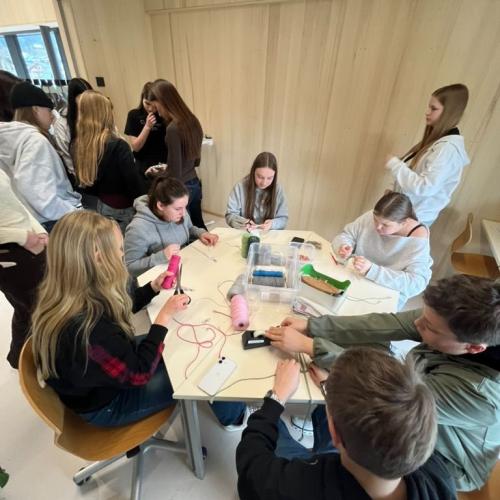 Schüler:innen beim Berufsfestival