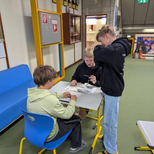 Schüler:innen im Englischunterricht