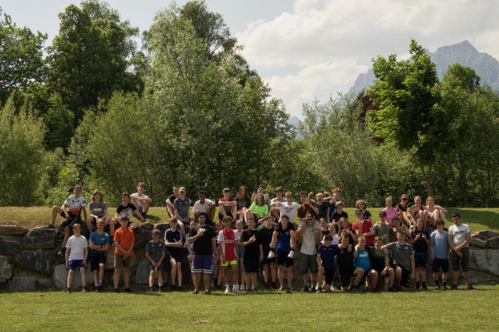 Gruppenfoto der 4. Klassen