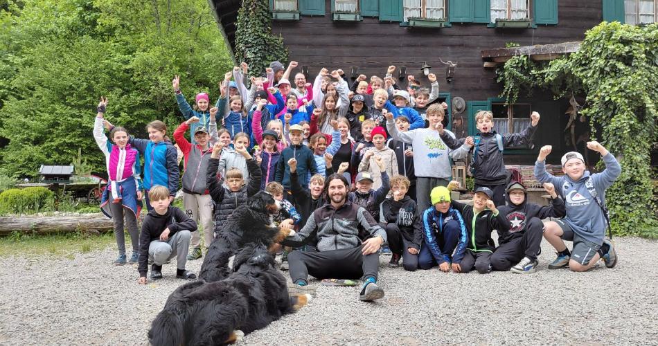 Schüler:innen in Brandenberg