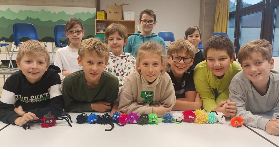 Schüler:innen der 1b