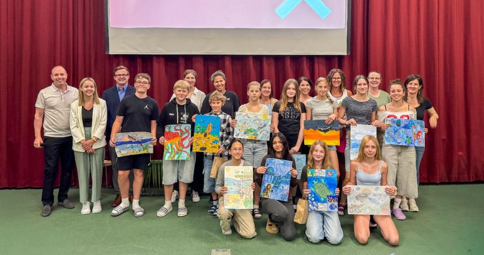 Zeichenwettbewerb: Gruppenfoto